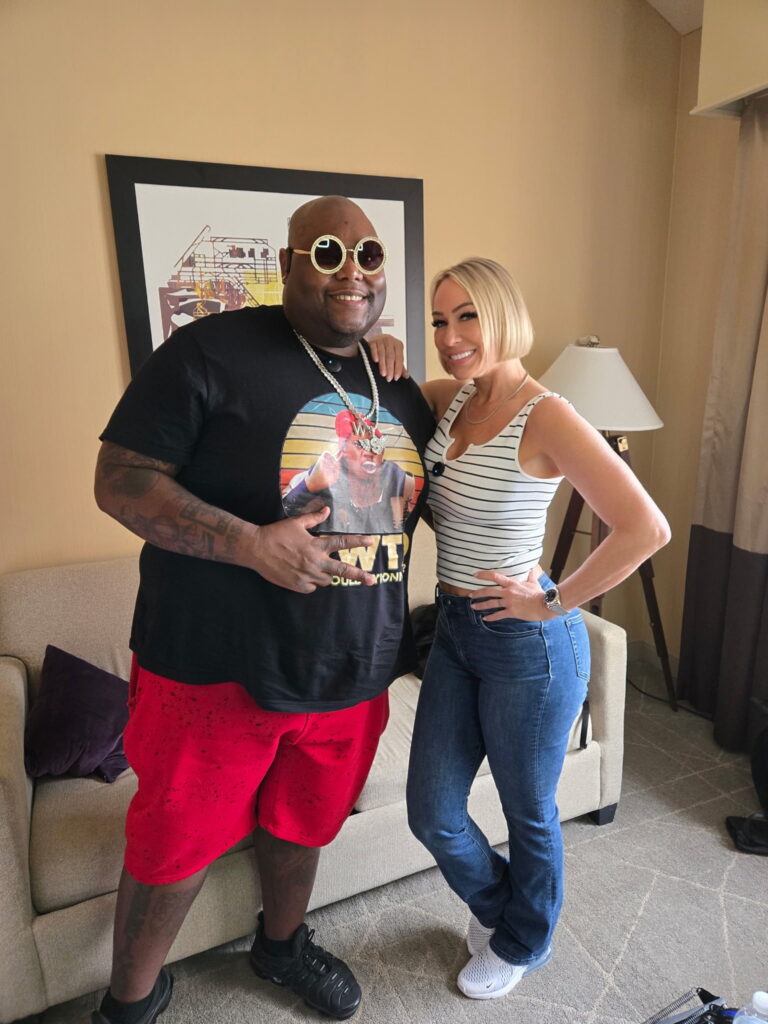 Big Will Connects With Mellanie Monroe During Star-Studded Weekend at EXXXOTICA Chicago 2026